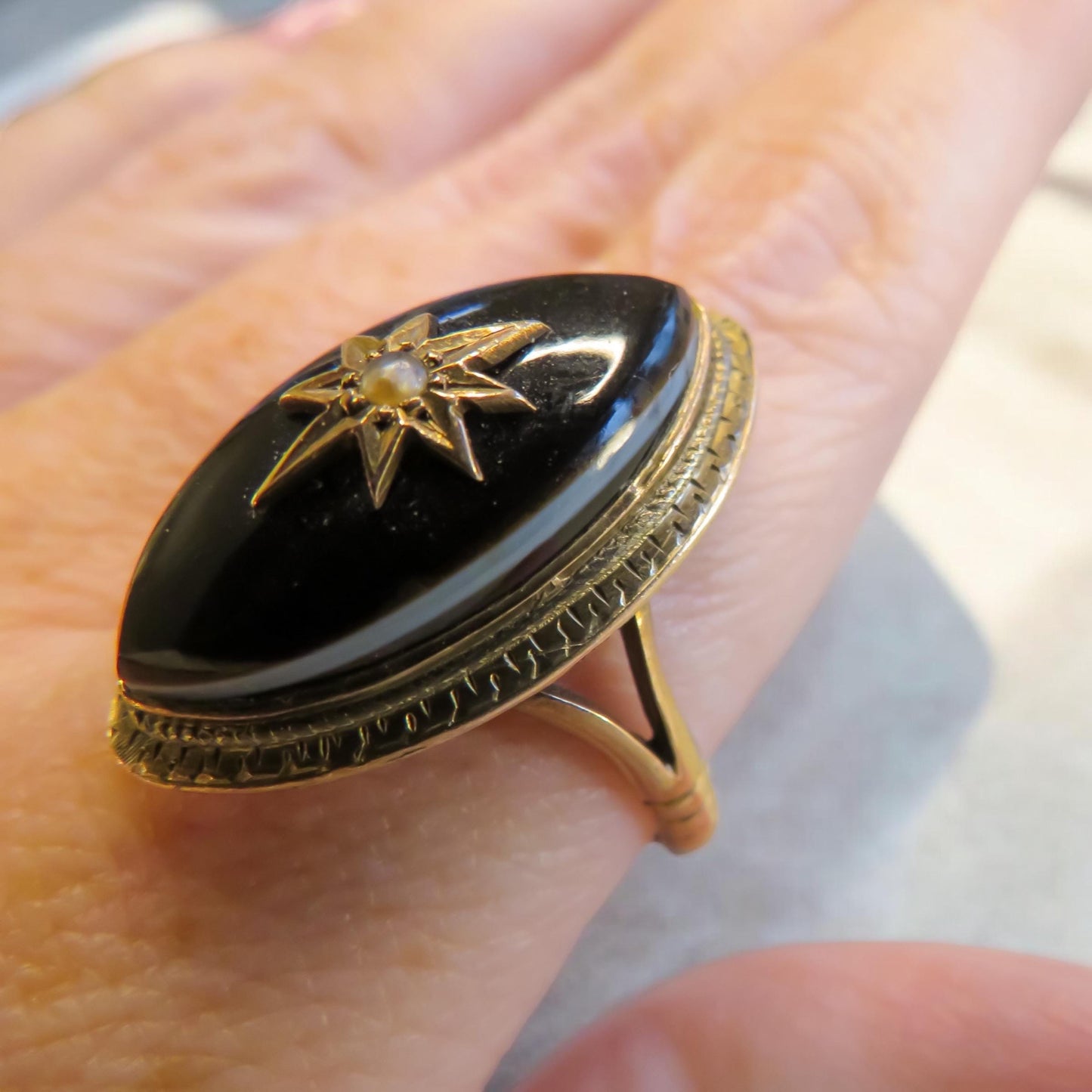Victorian Nicolo Onyx Ring