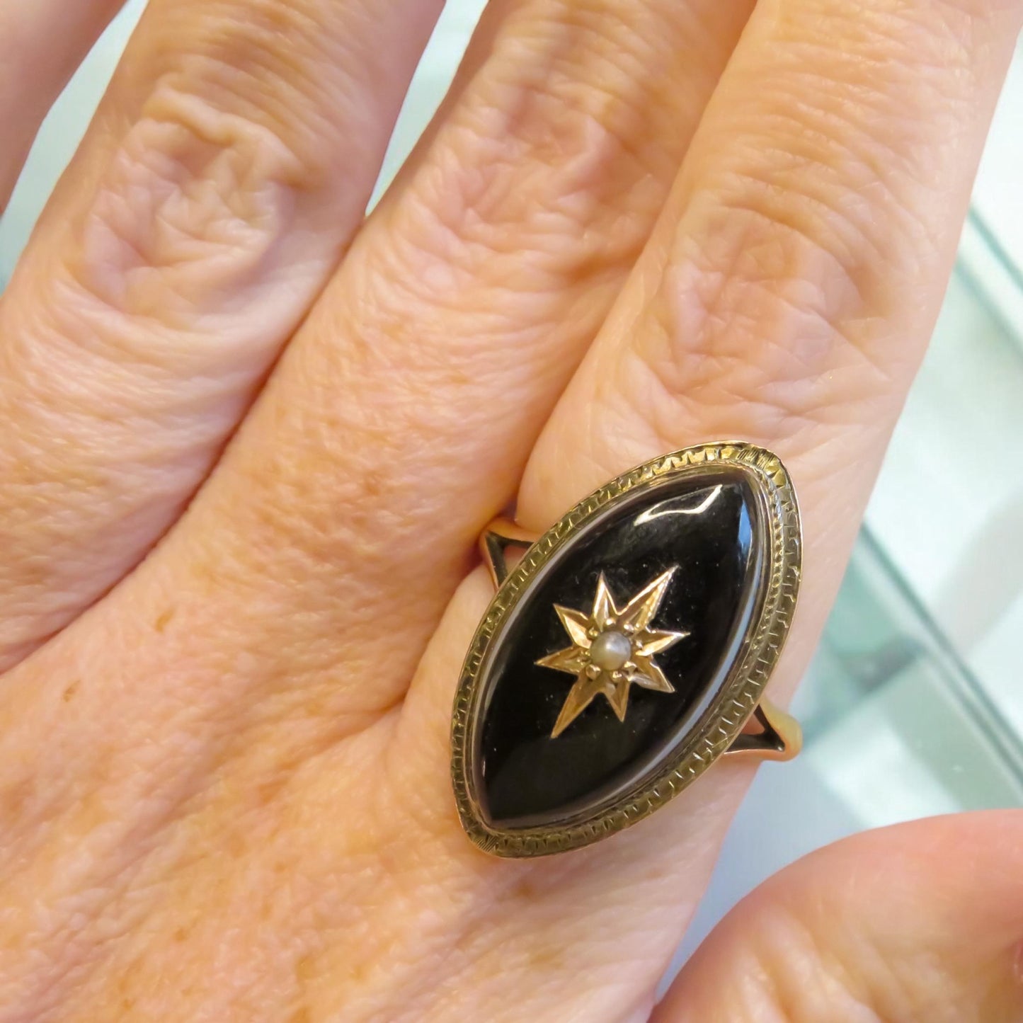 Victorian Nicolo Onyx Ring