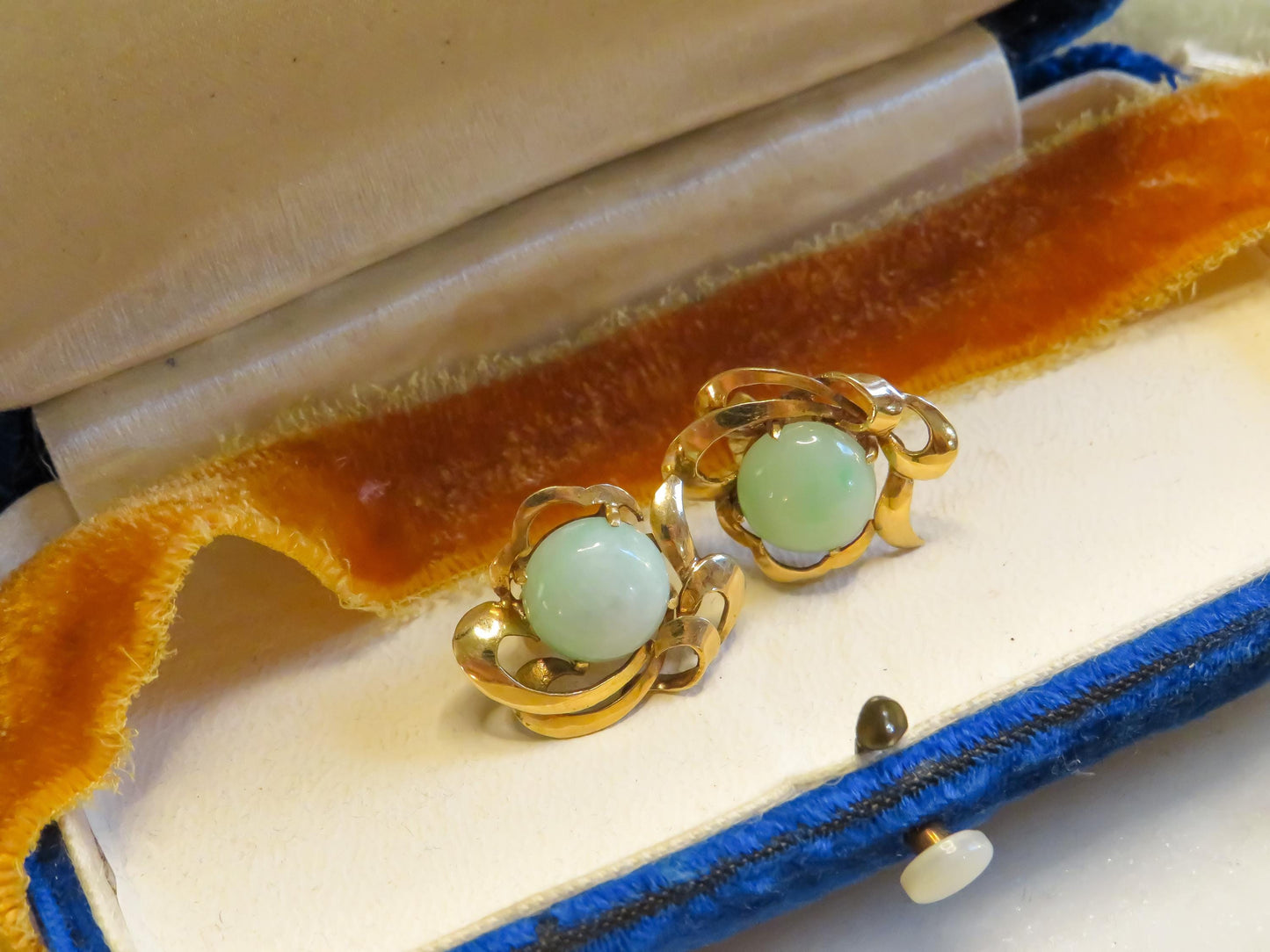 Jade and 18K Gold Freeform Earrings
