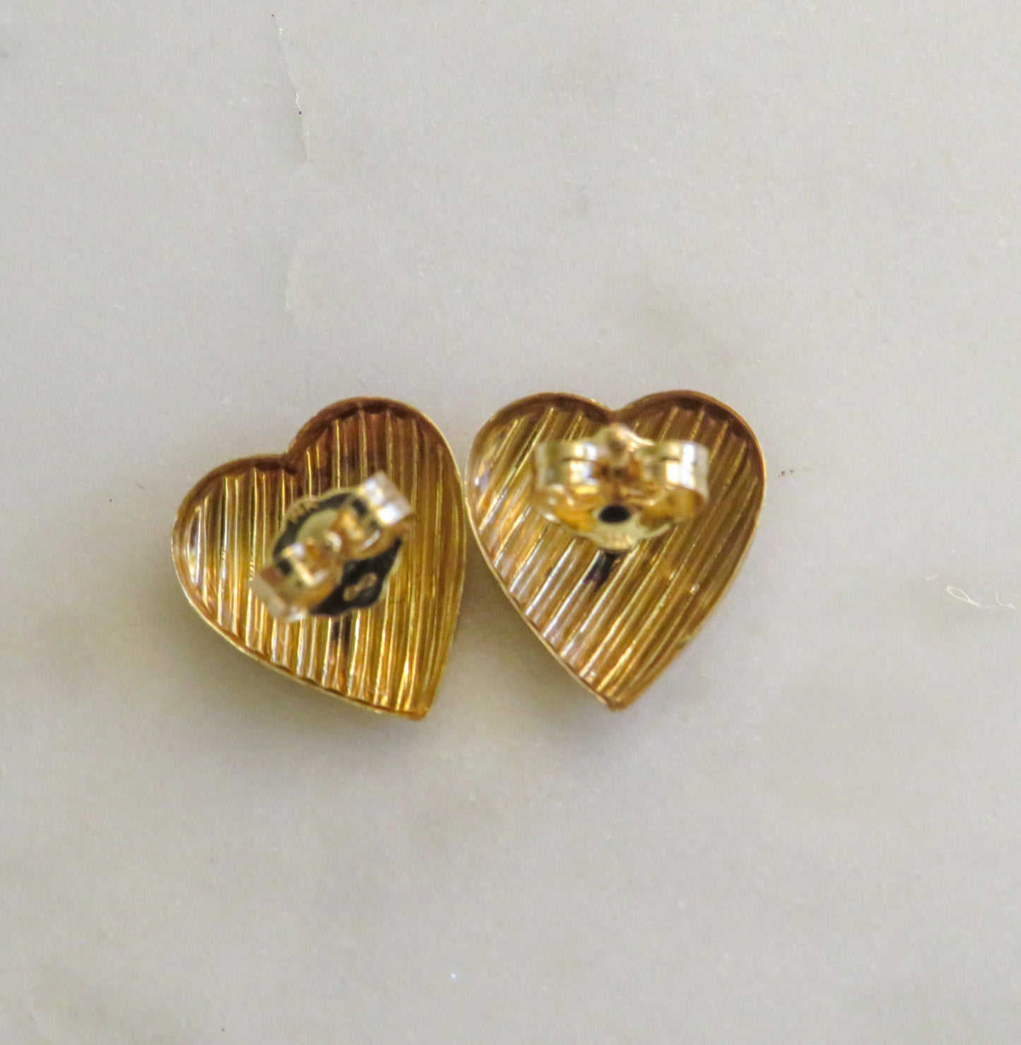 Fluted Gold Heart Stud Earrings in 14K