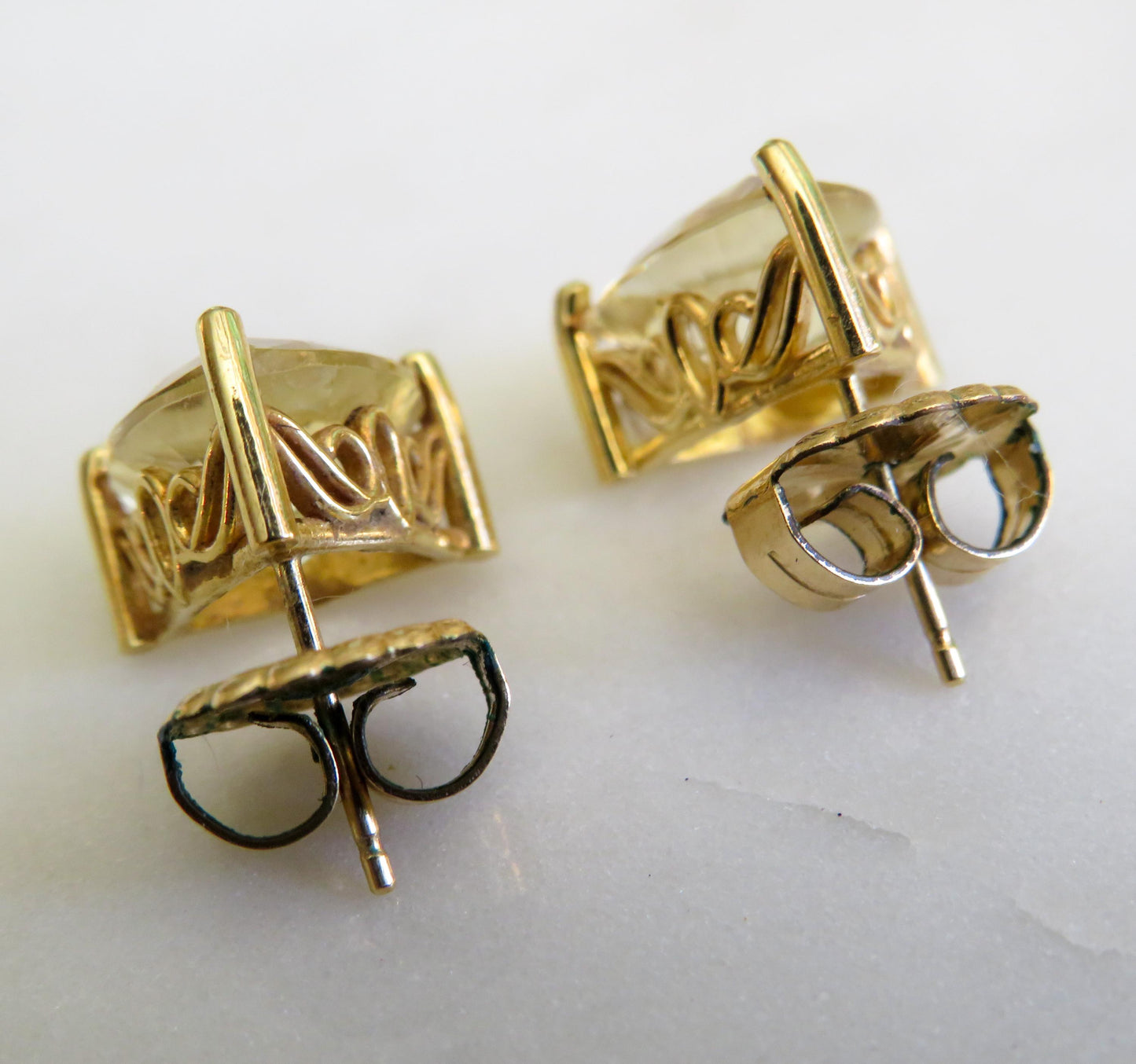 Scapolite Trillion Cut Earrings Vintage 18K Gold
