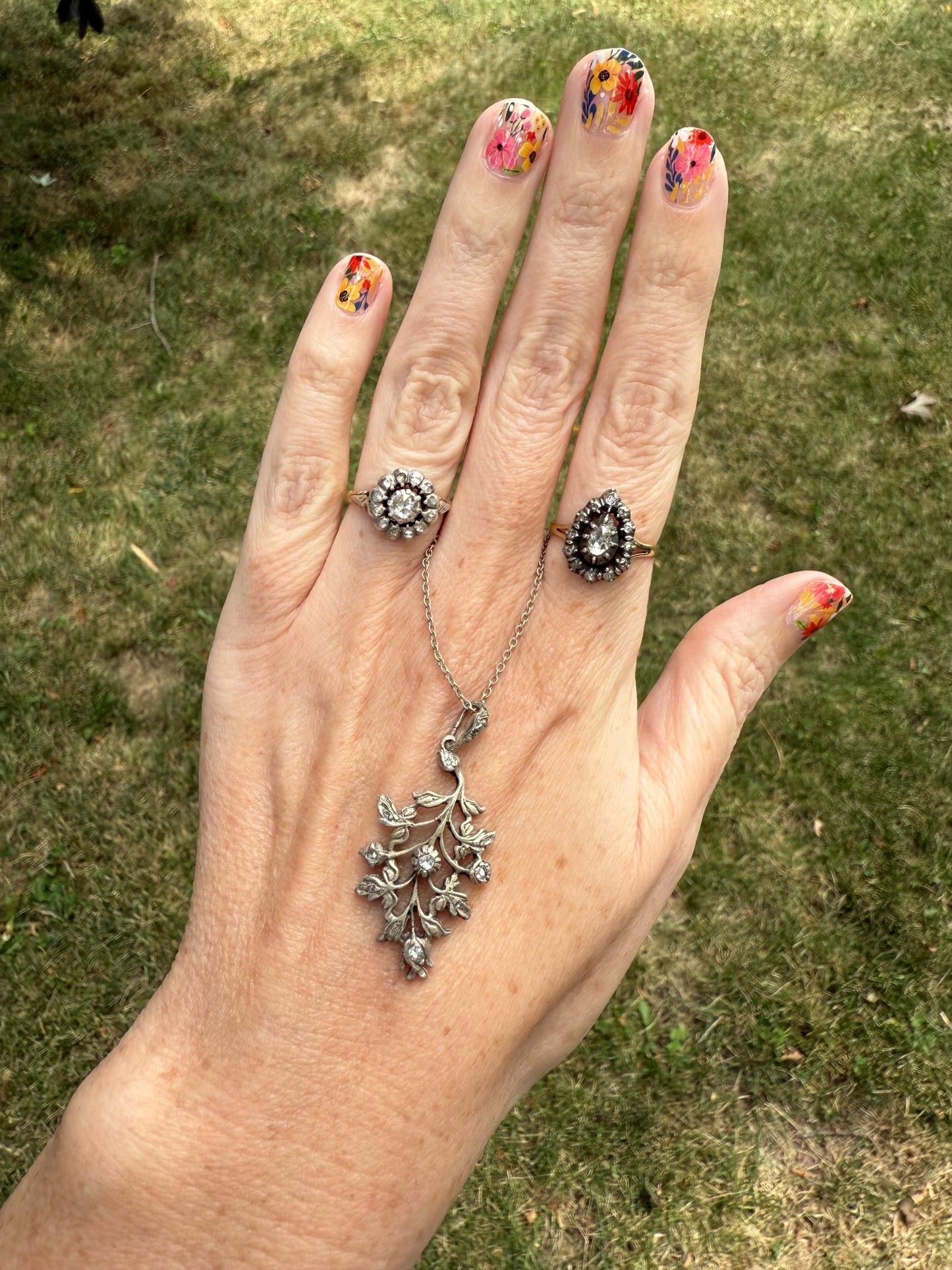 Rose Cut Diamond Daisy Ring | Silver-Topped 15K Gold | Georgian Era Foil-Backed Diamonds | Size 5