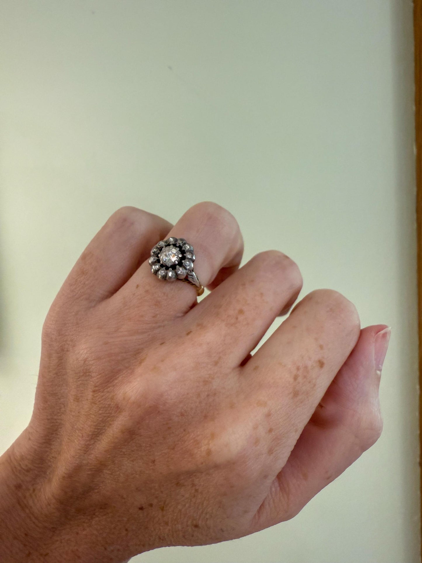 Rose Cut Diamond Daisy Ring | Silver-Topped 15K Gold | Georgian Era Foil-Backed Diamonds | Size 5