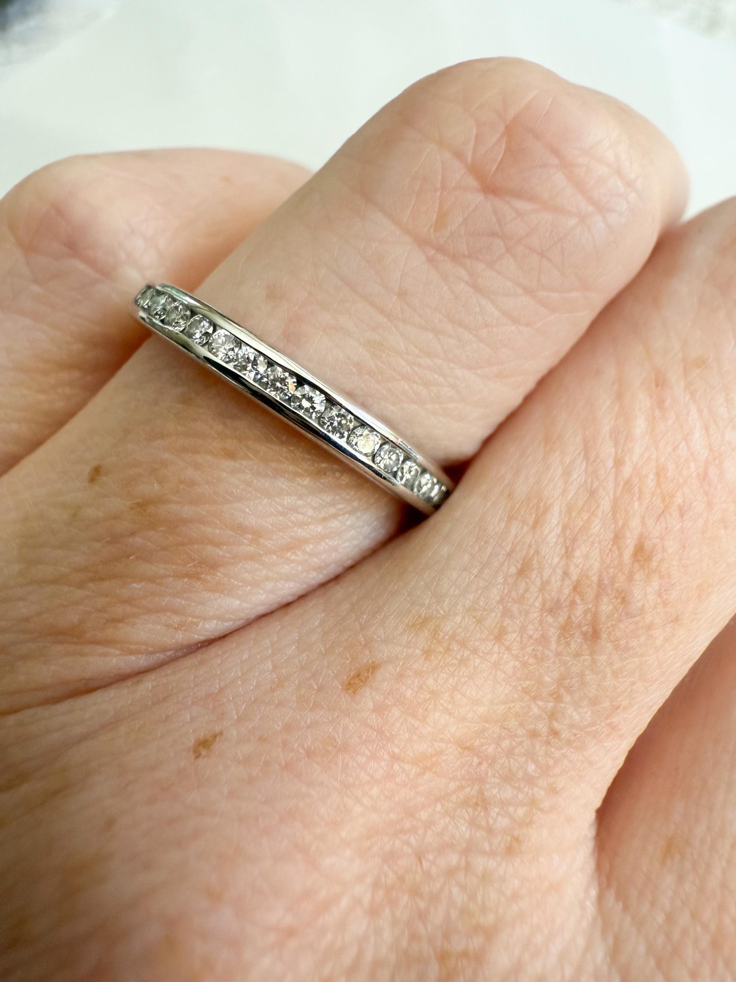 18K White Gold Diamond Band Ring | .25ct Sparkling H/SI1 Diamonds | Estate Fine Jewelry Size 6