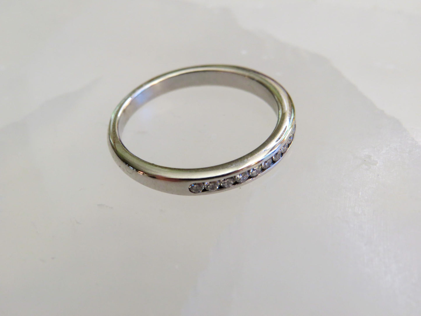 18K White Gold Diamond Band Ring | .25ct Sparkling H/SI1 Diamonds | Estate Fine Jewelry Size 6