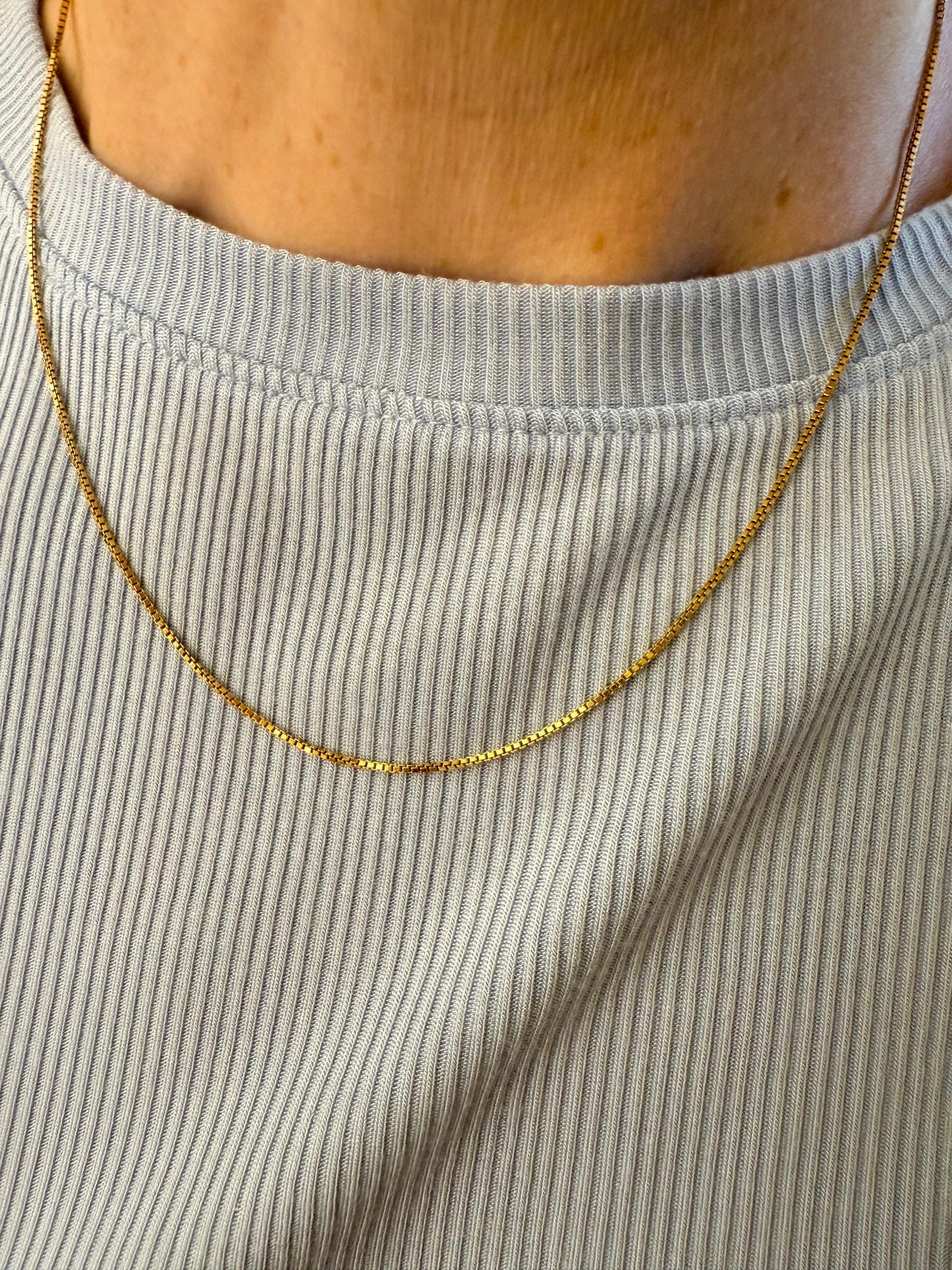 Sparkly 18” 18K Gold Box Chain Necklace