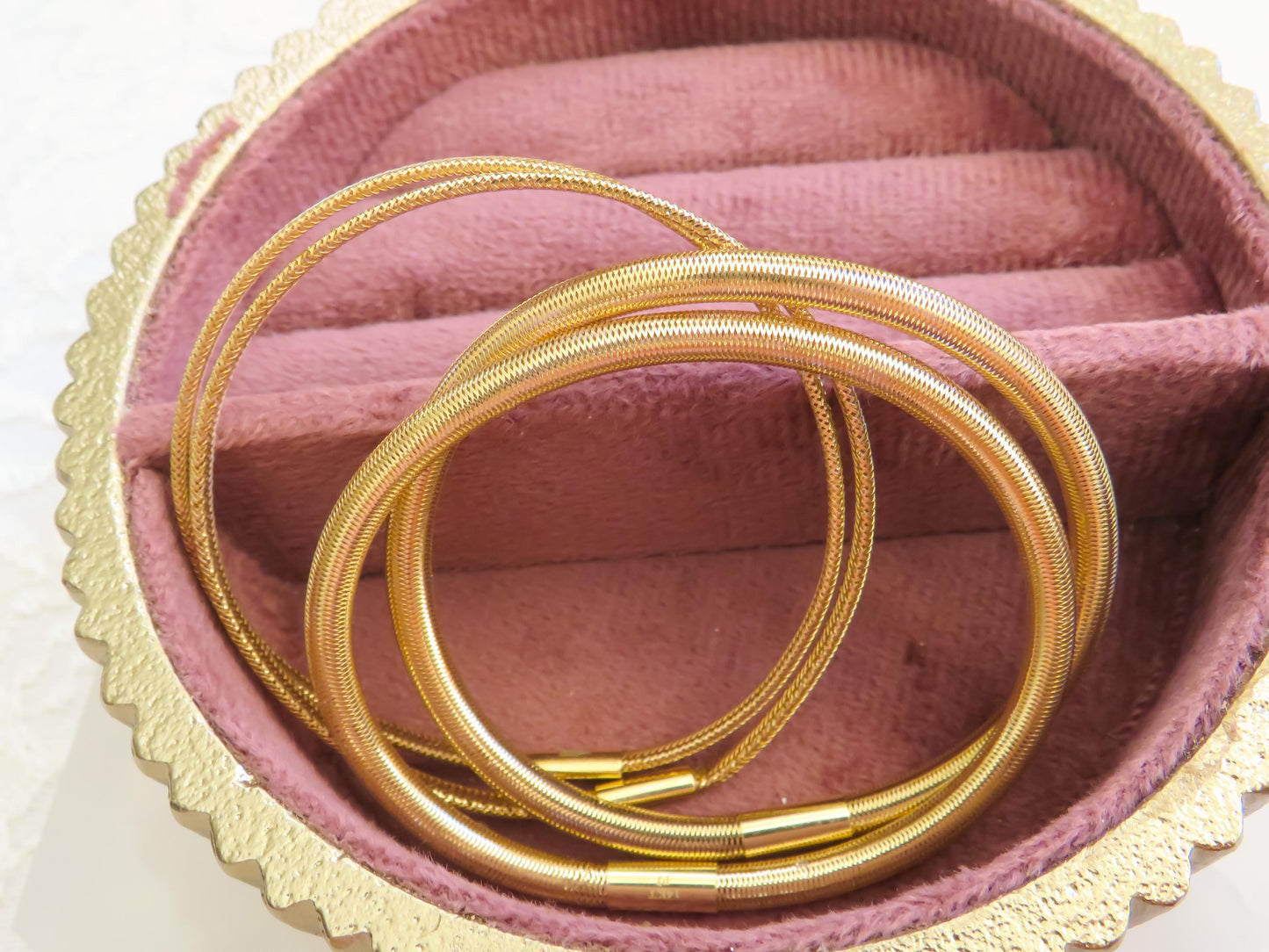 Estate Set of Four 14K Gold Mesh Bangle Bracelets Flexible & Lightweight