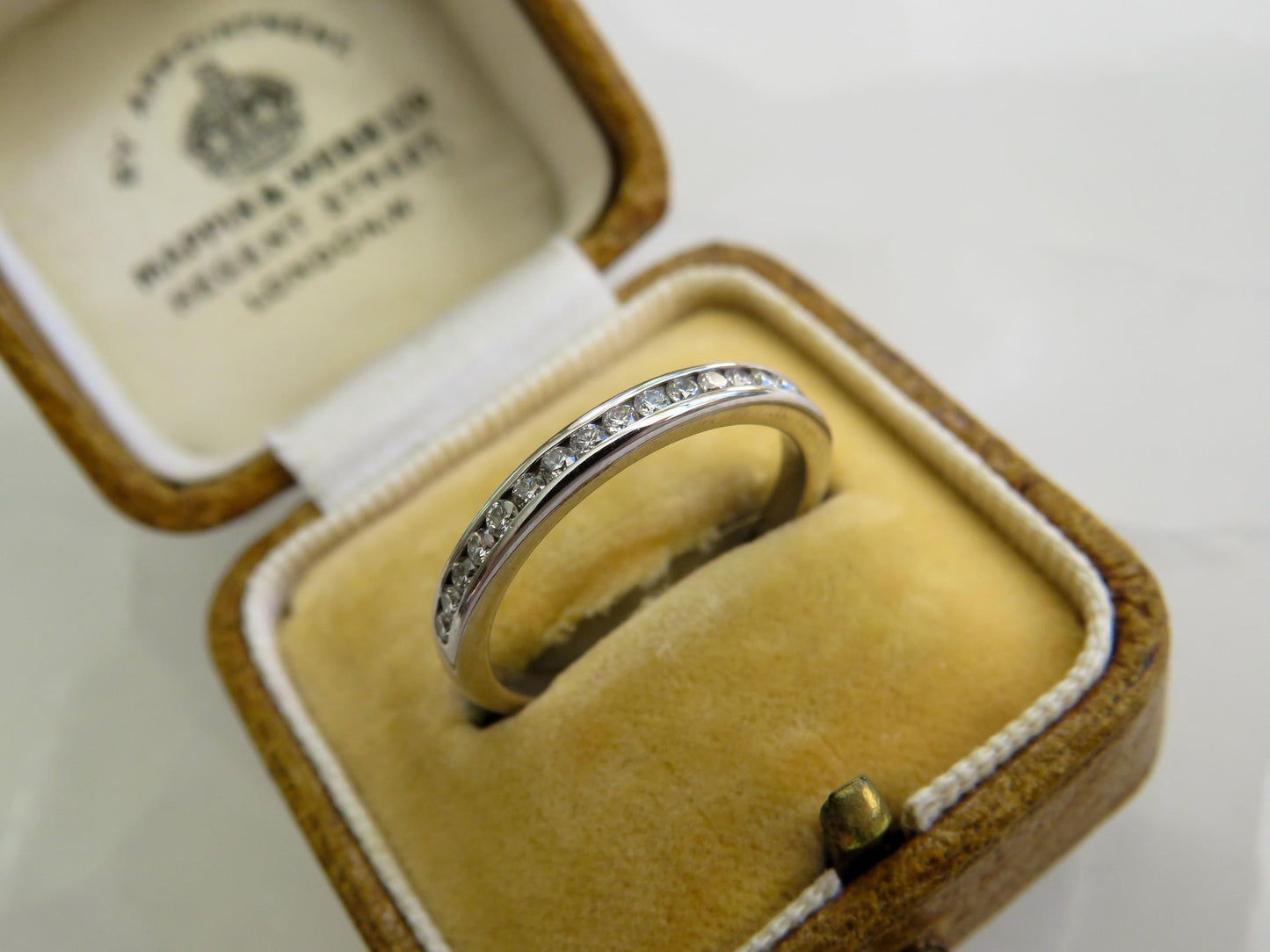 18K White Gold Diamond Band Ring | .25ct Sparkling H/SI1 Diamonds | Estate Fine Jewelry Size 6