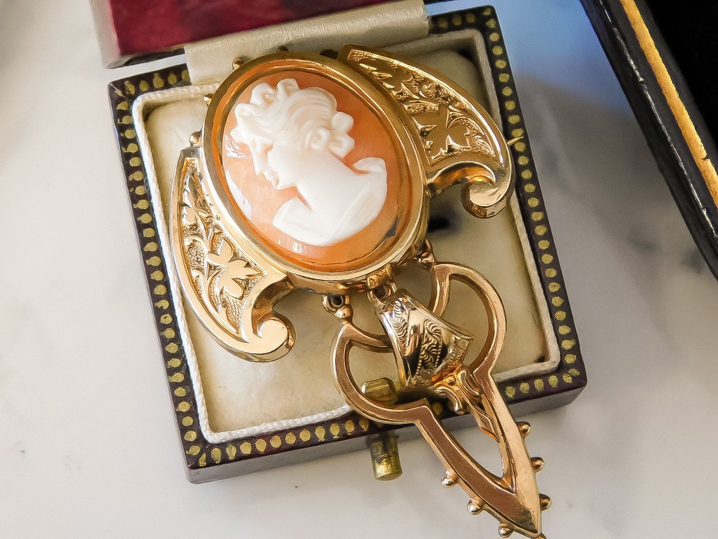 Antique Cameo Brooch