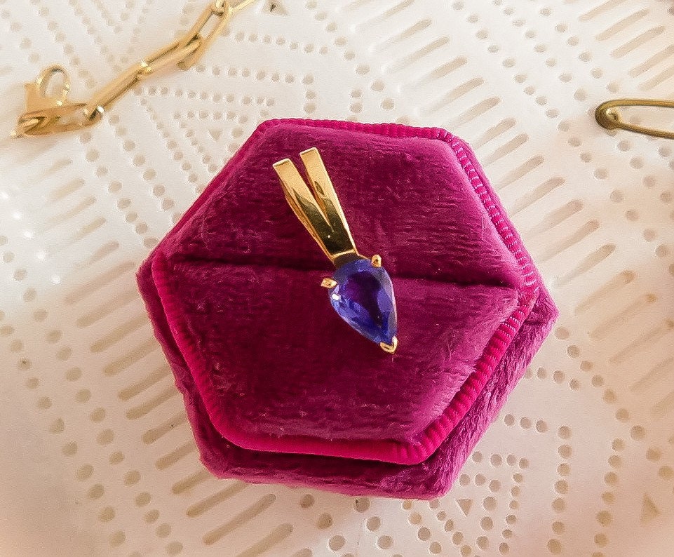 Vintage Tanzanite Teardrop Pendant in 14K Yellow Gold