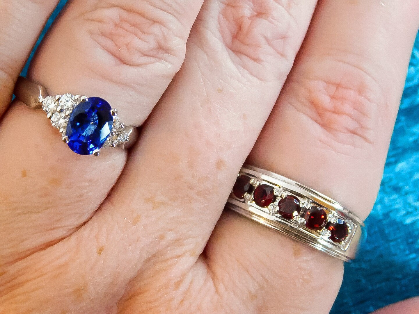 Mens 14K White Gold Garnet Band