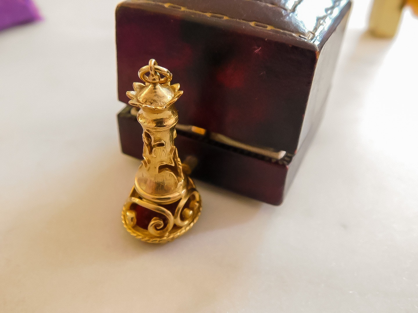 Antique Gold and Agate Chess Fob