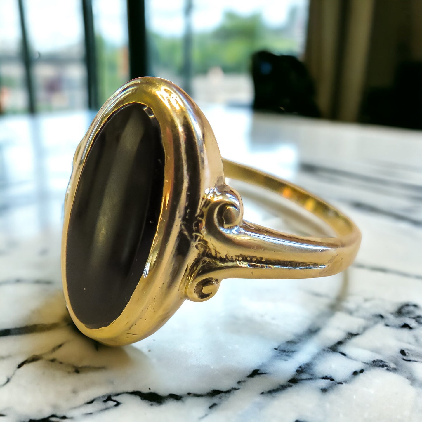 Antique Onyx Ring