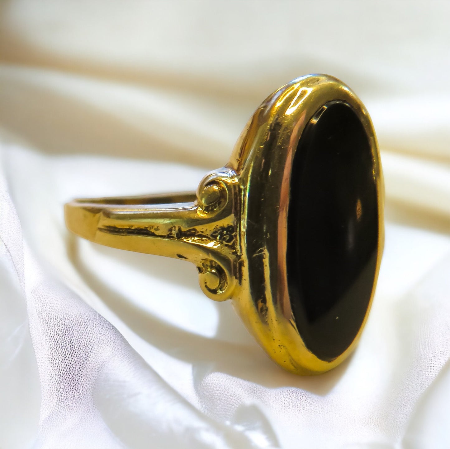 Antique Onyx Ring