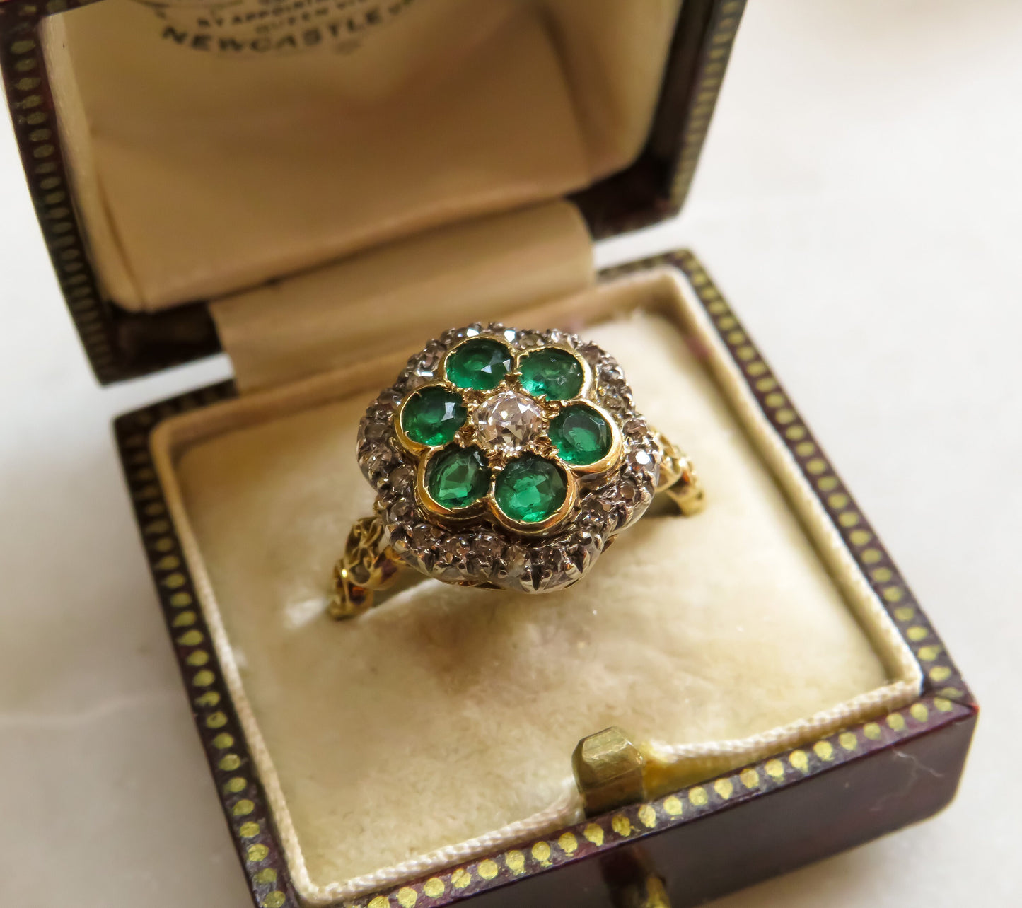 Early Victorian Emerald and Old Mine Cut Diamond Cluster Ring