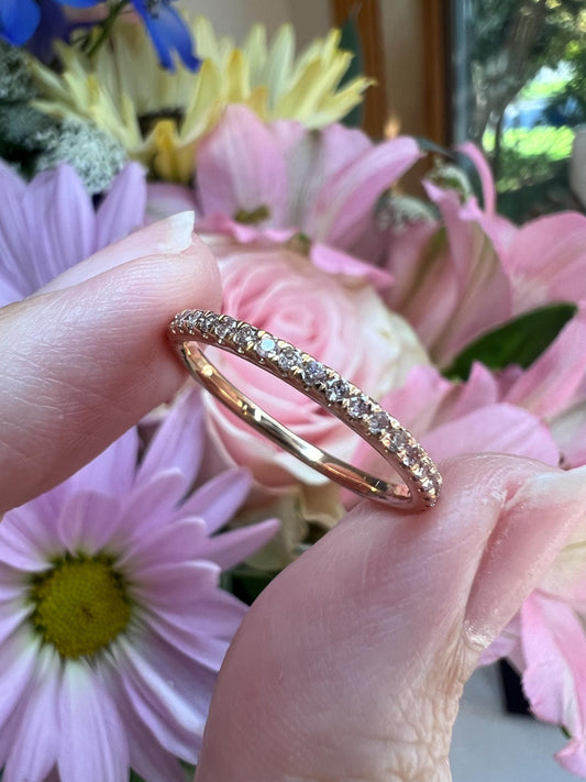 Natural Pink Diamond Band in 18K Rose Gold