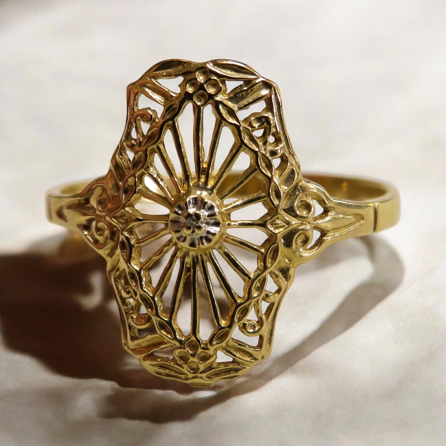 Gold Filigree Shield Ring