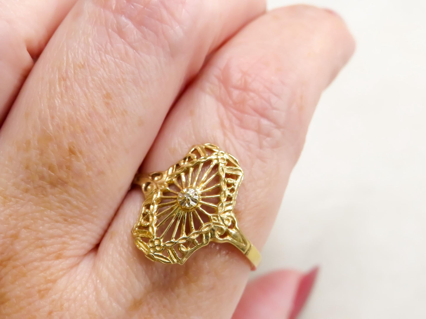 Gold Filigree Shield Ring