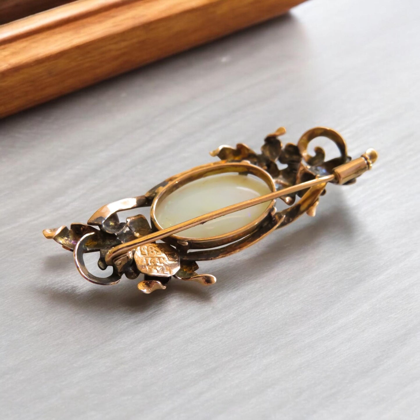 Art Nouveau Opal and Floral 14K Gold Brooch