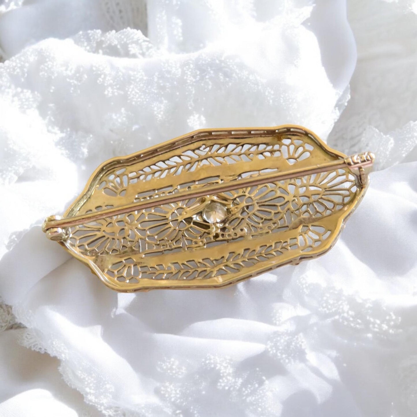 Art Deco Filigree Brooch with Diamond Center