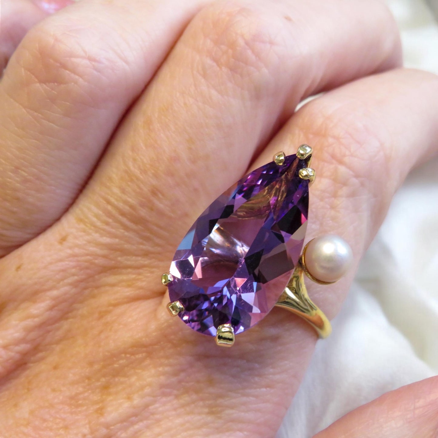 Amethyst and Pearl Cocktail Ring Vintage