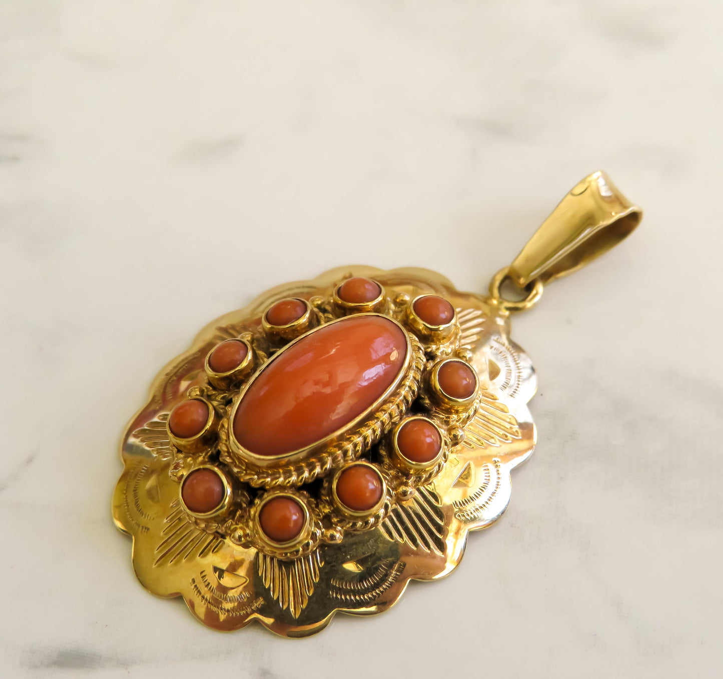 18K Yellow Gold and Coral Antique Pendant