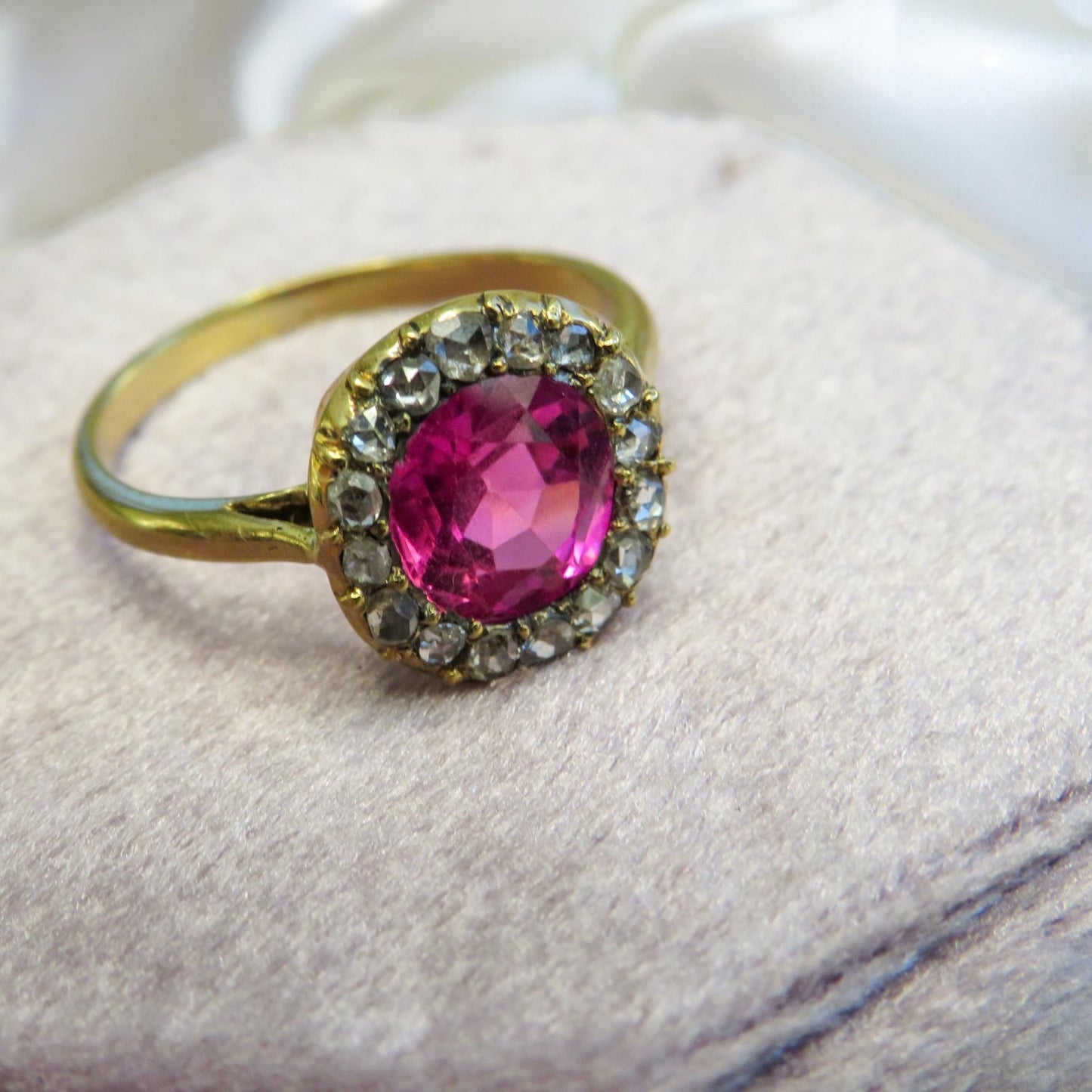 Antique Ruby and Rose Cut Diamond Ring in 18K Gold