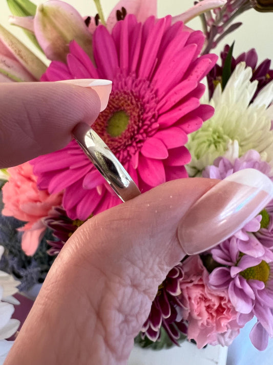 Vintage Platinum Ring with Date Engraving | 3mm | Size 5.25