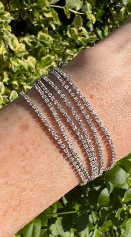 Luxury 37 Diamond Tennis Strand | 18K White Gold