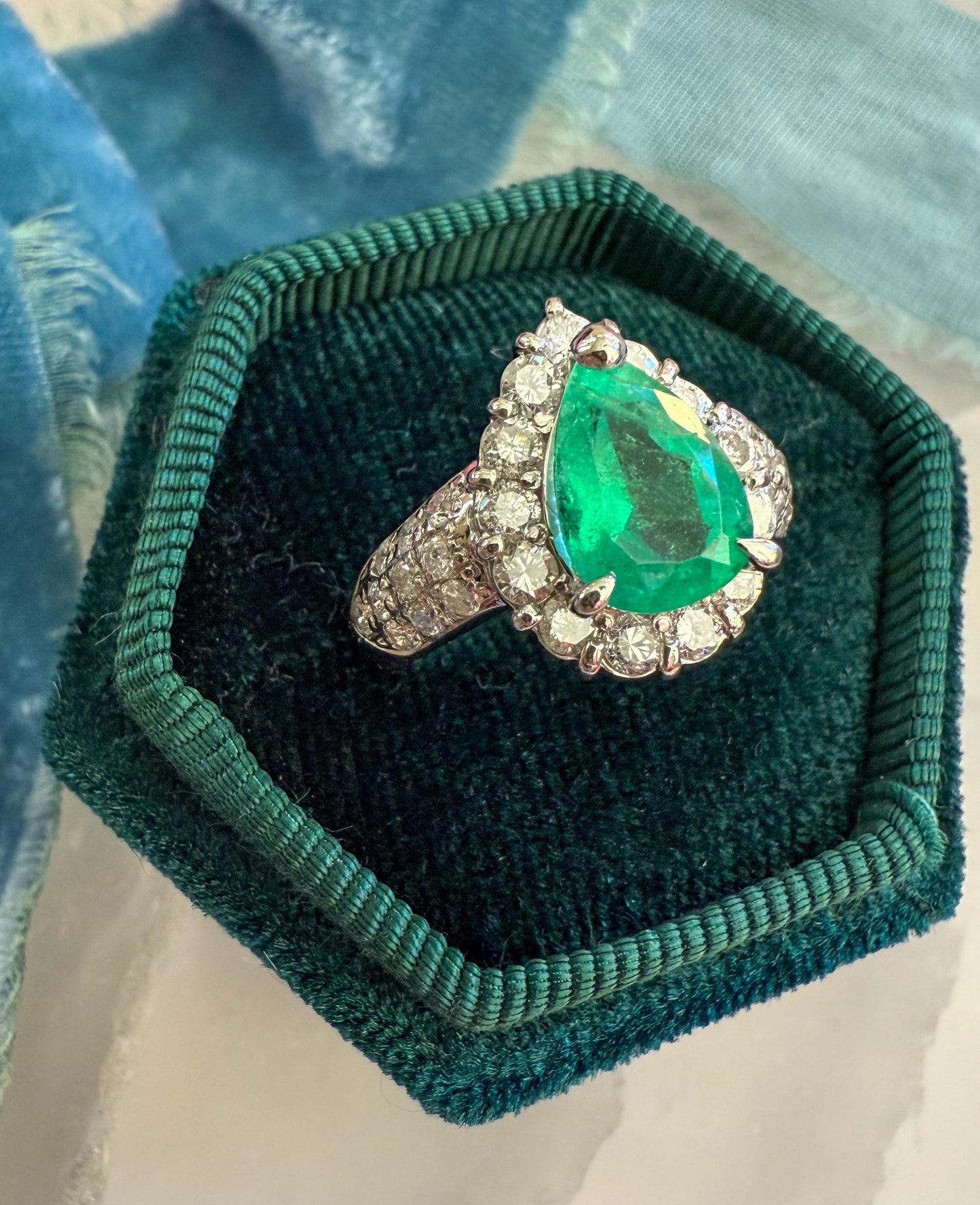 1.75ct Vintage Pear-Cut Emerald & Diamond Platinum Ring