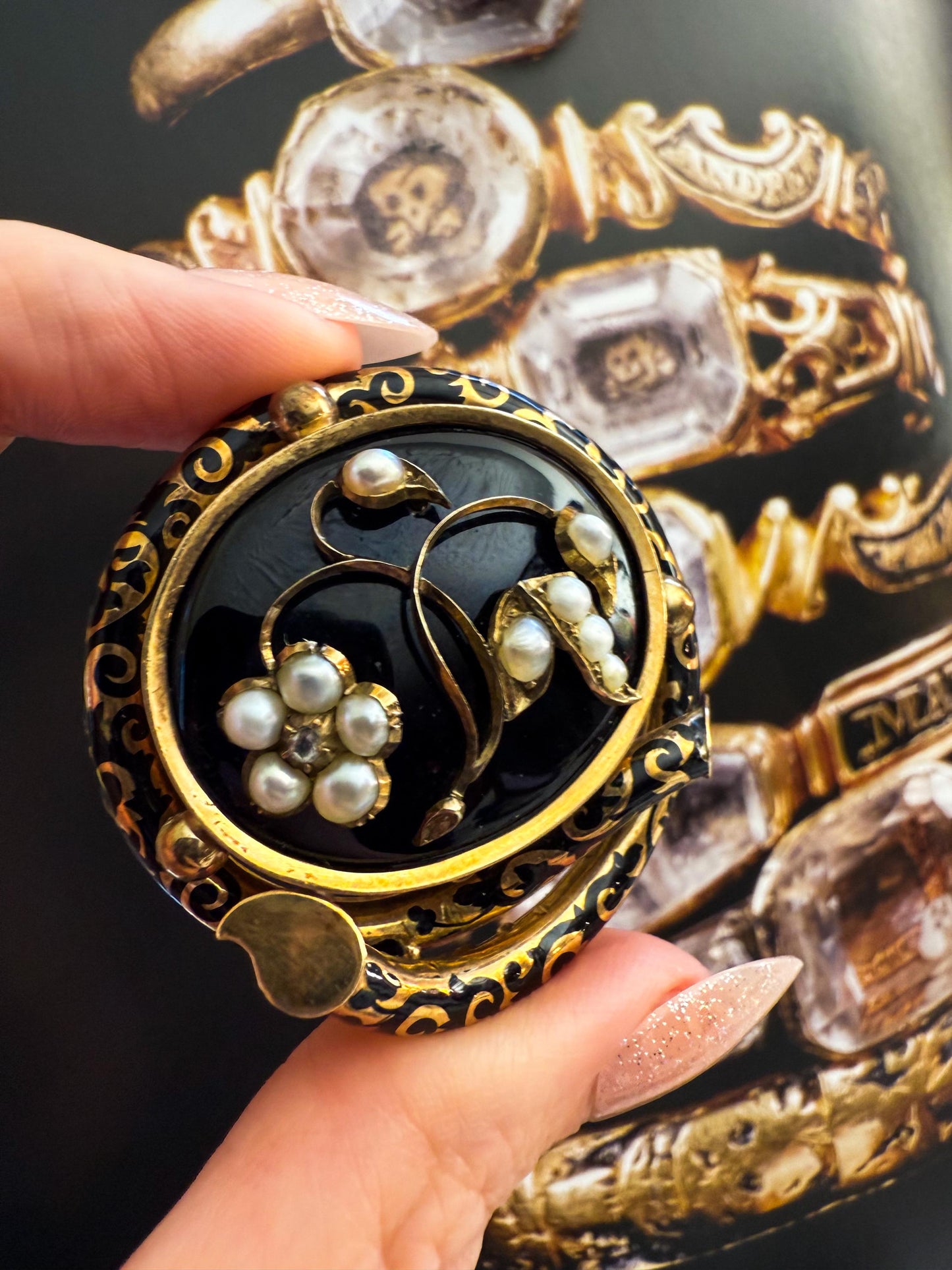 Victorian Mourning Brooch