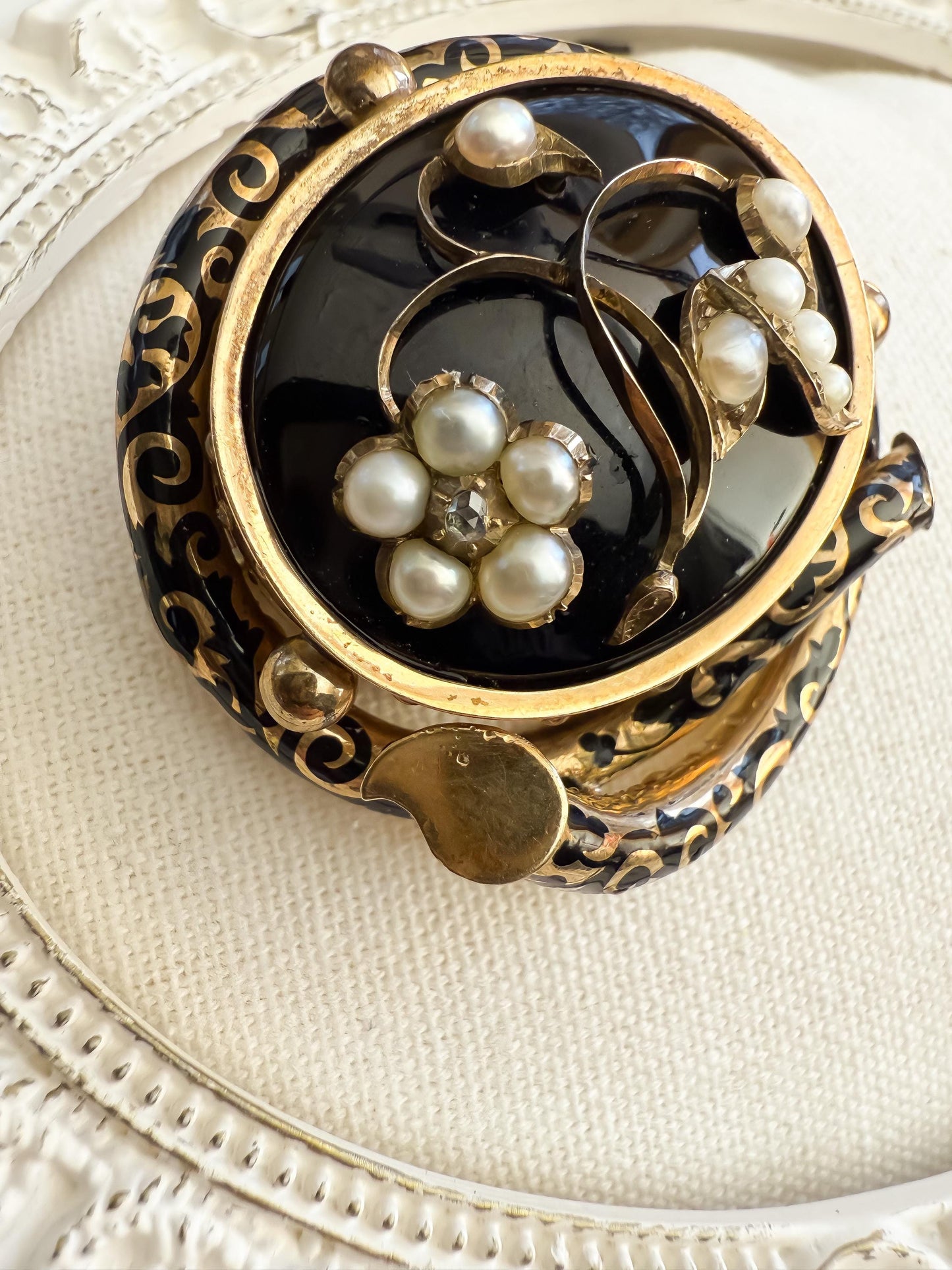 Victorian Mourning Brooch