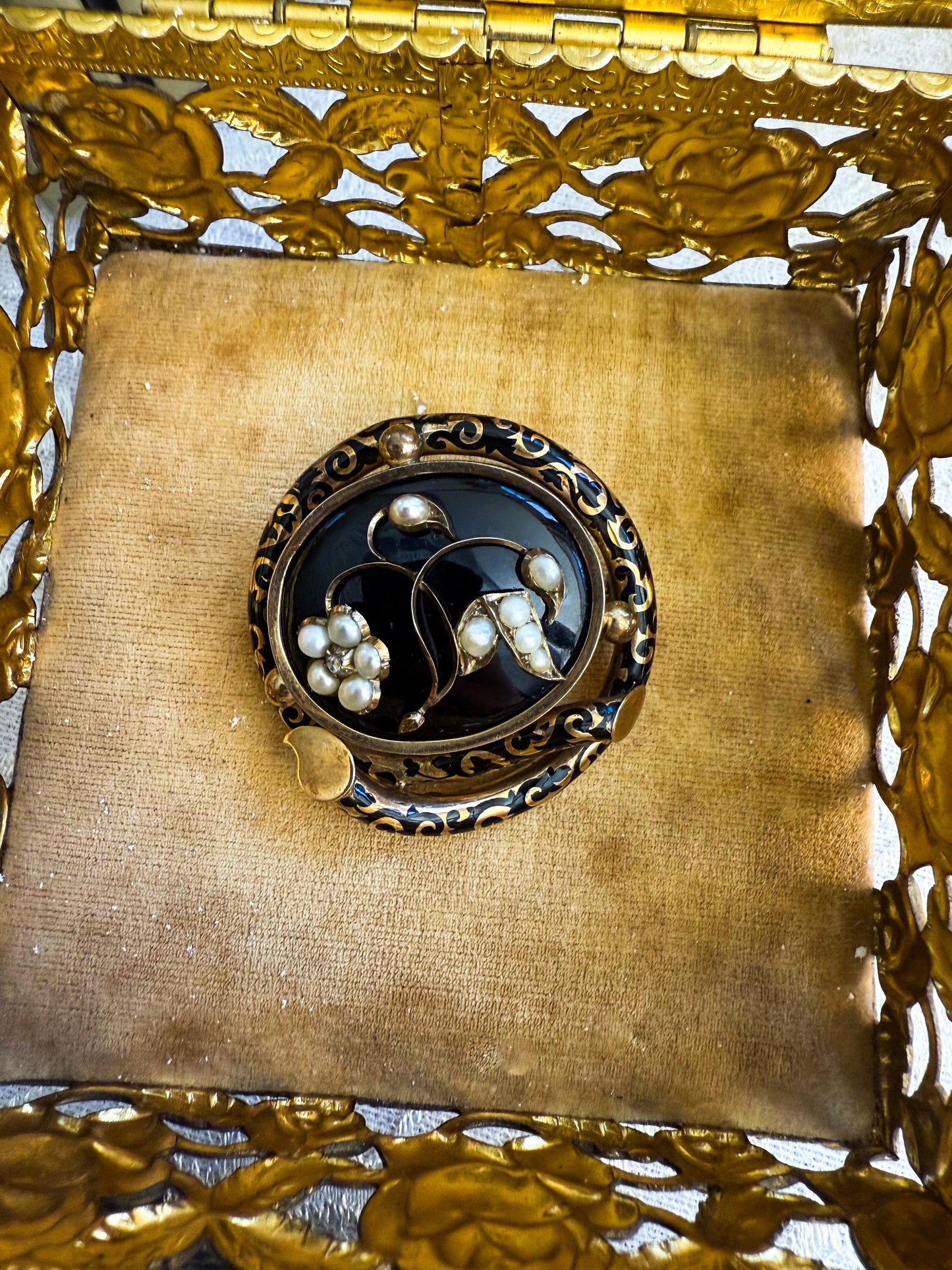 Victorian Mourning Brooch