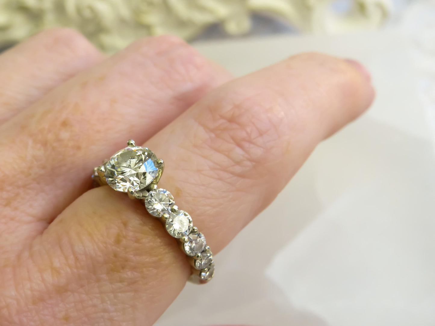 Estate 18K White Gold Diamond Ring