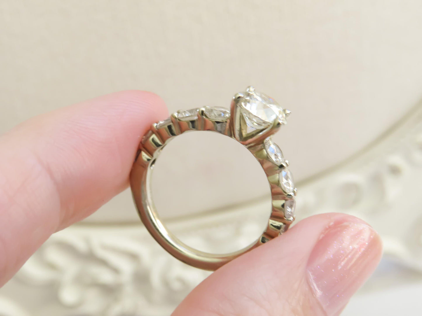 Estate 18K White Gold Diamond Ring