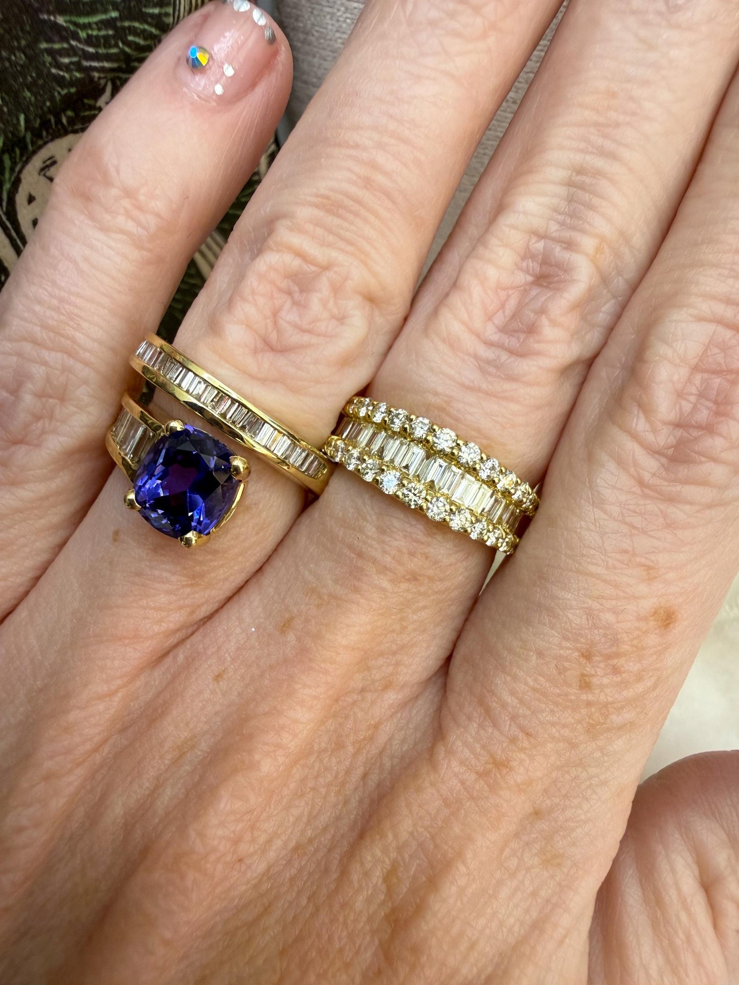 Vintage 18K Yellow Gold Diamond Band