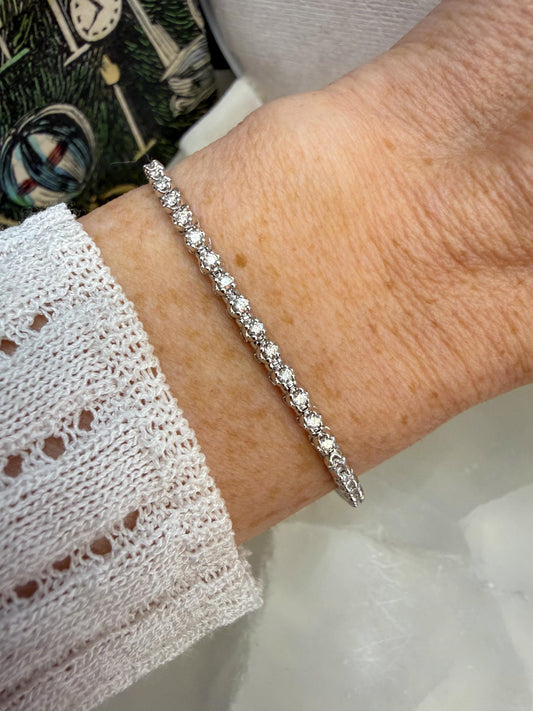 14K White Gold Diamond Tennis Bracelet