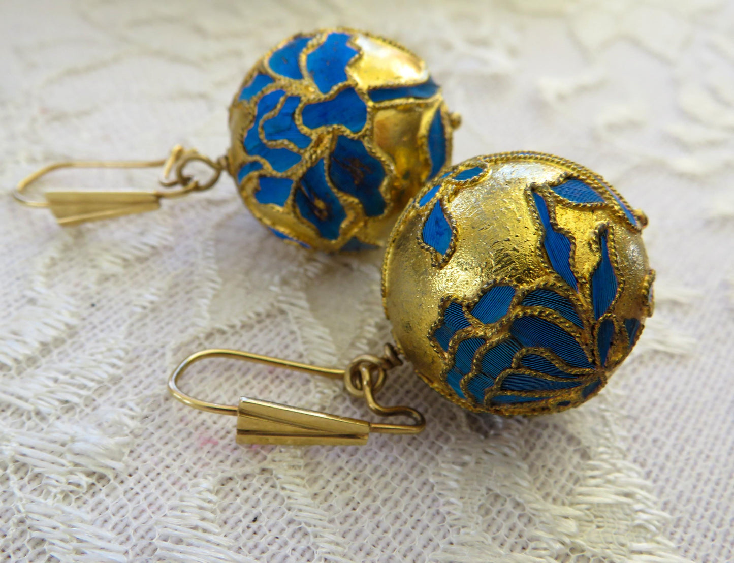 Vintage Kingfisher Feather Ball Drop Earrings 14K