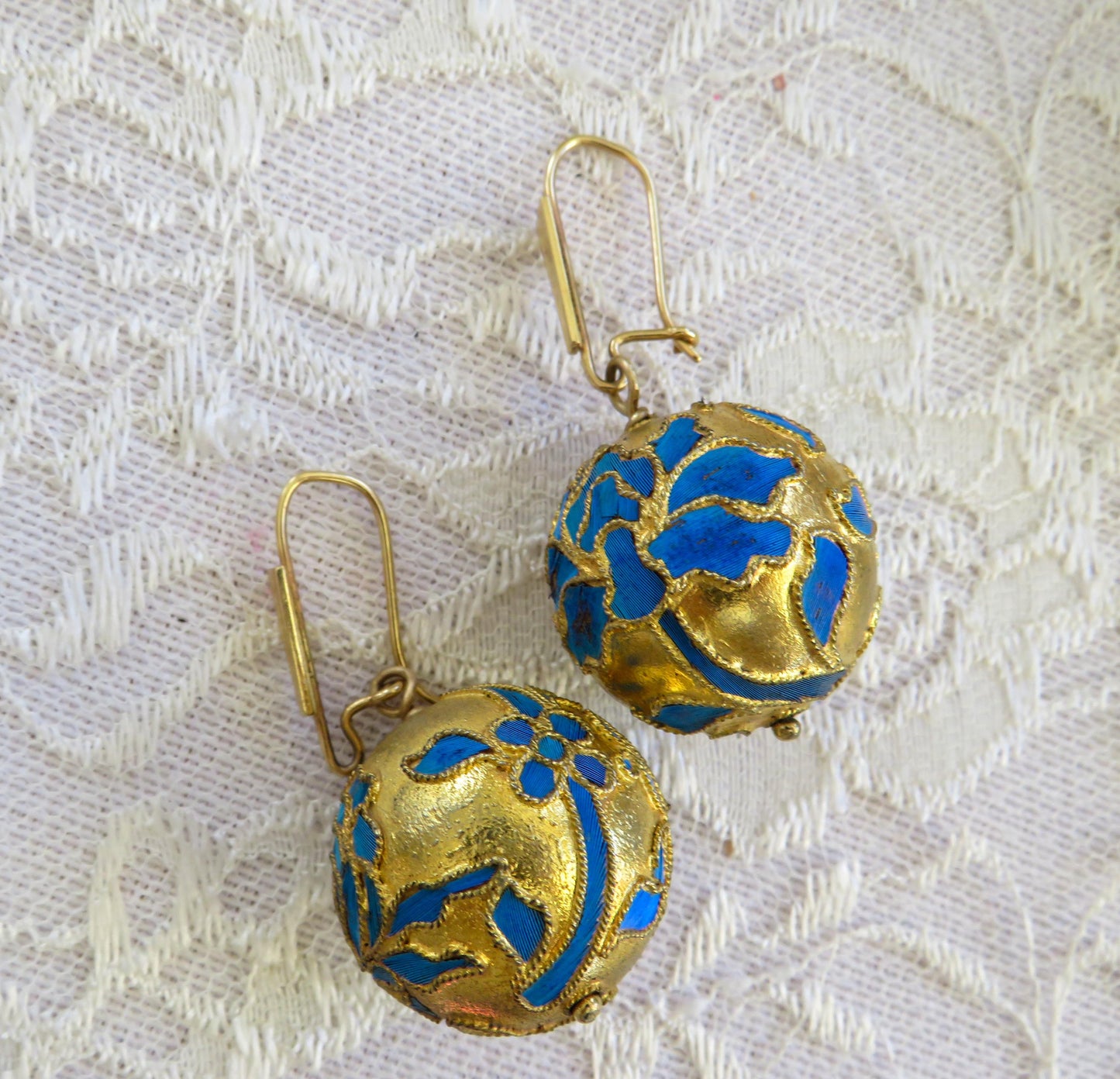 Vintage Kingfisher Feather Ball Drop Earrings 14K