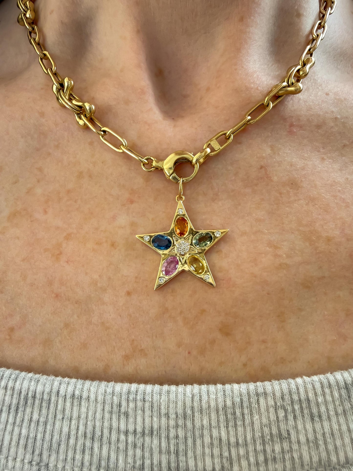 14K Yellow Gold Star Pendant with Multicolor Sapphires & Diamonds