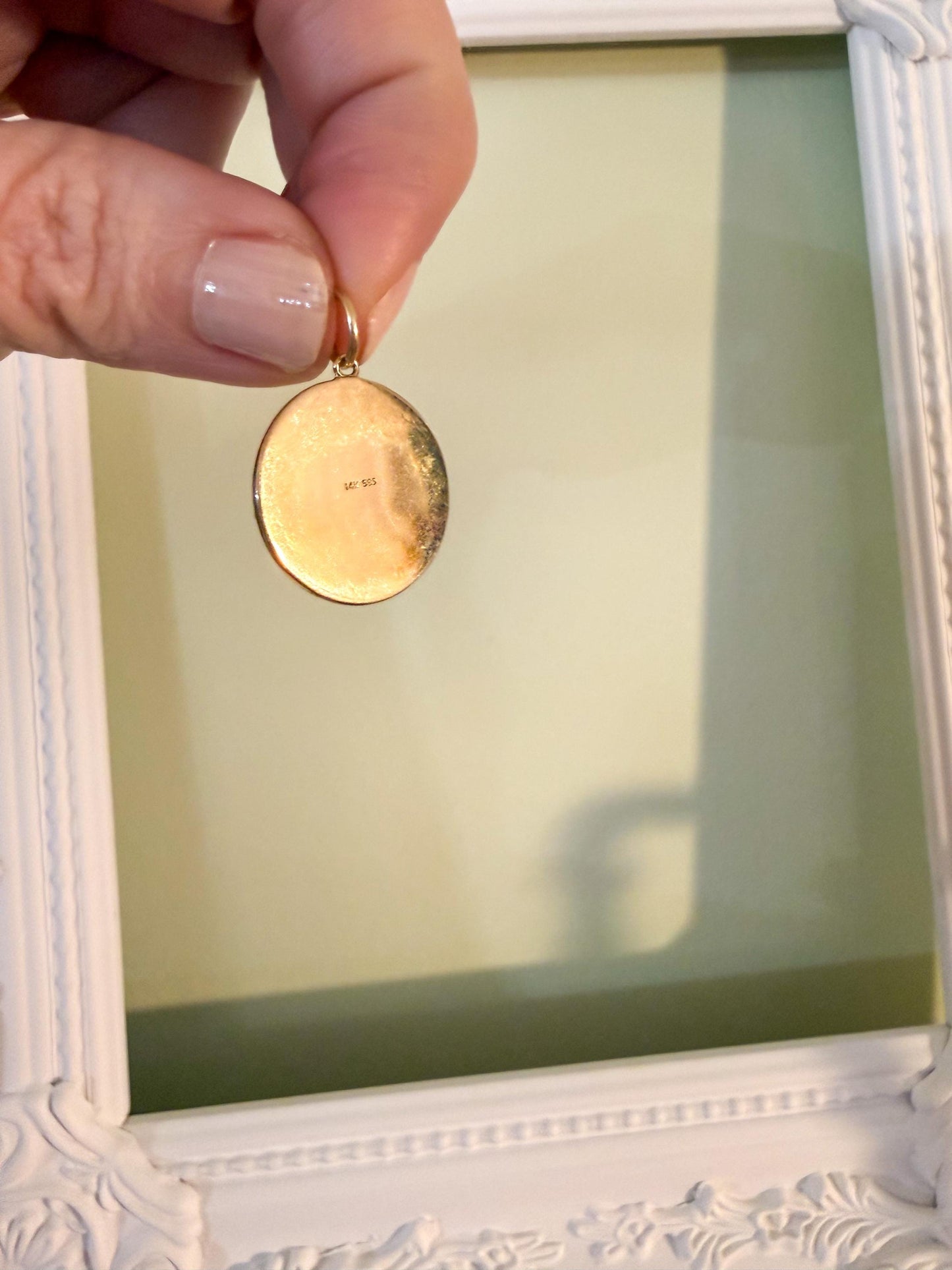 14K Yellow Gold Cancer Zodiac Pendant with Diamonds