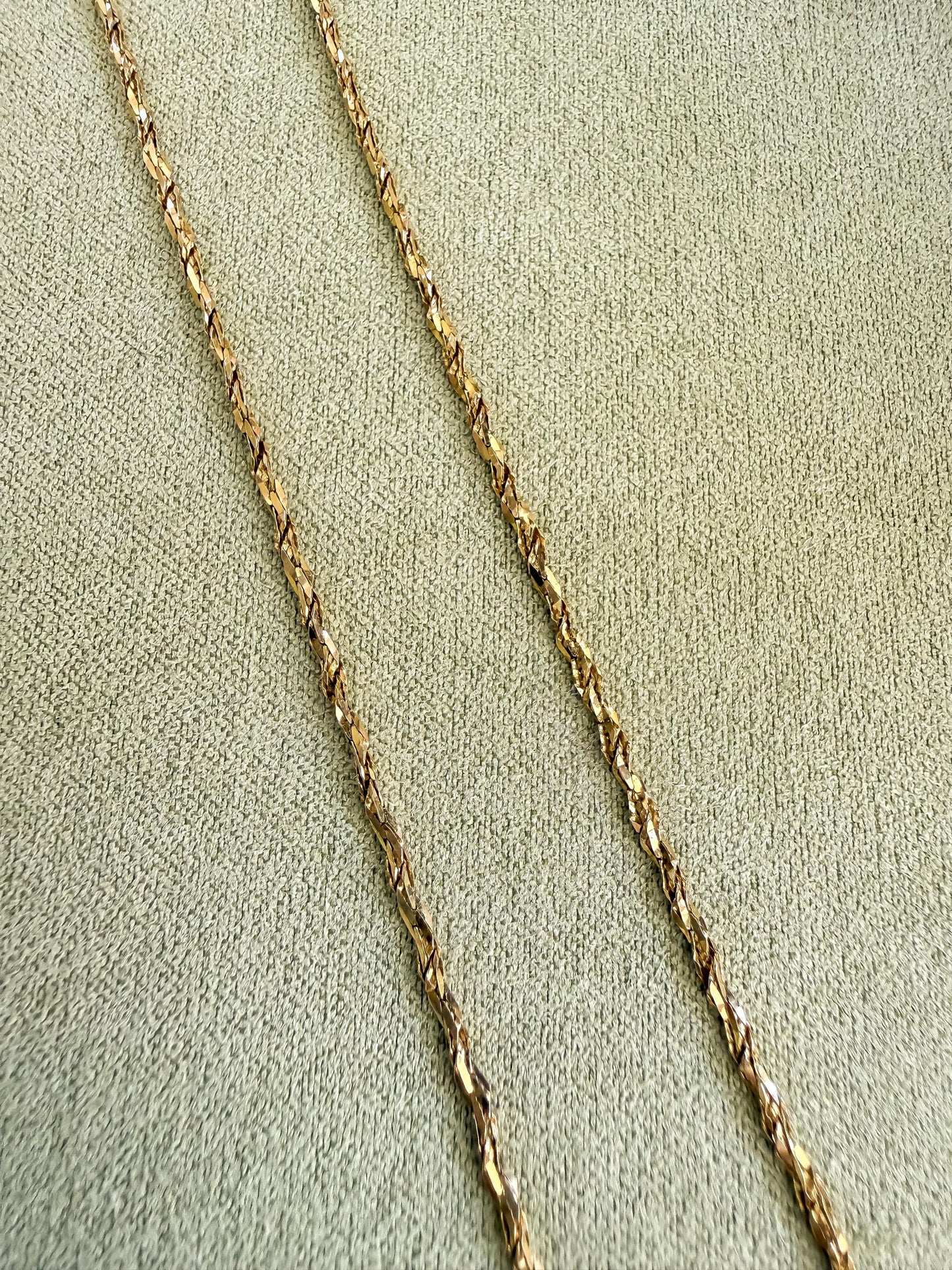 14K Yellow Gold Twist Chain Necklace | 18