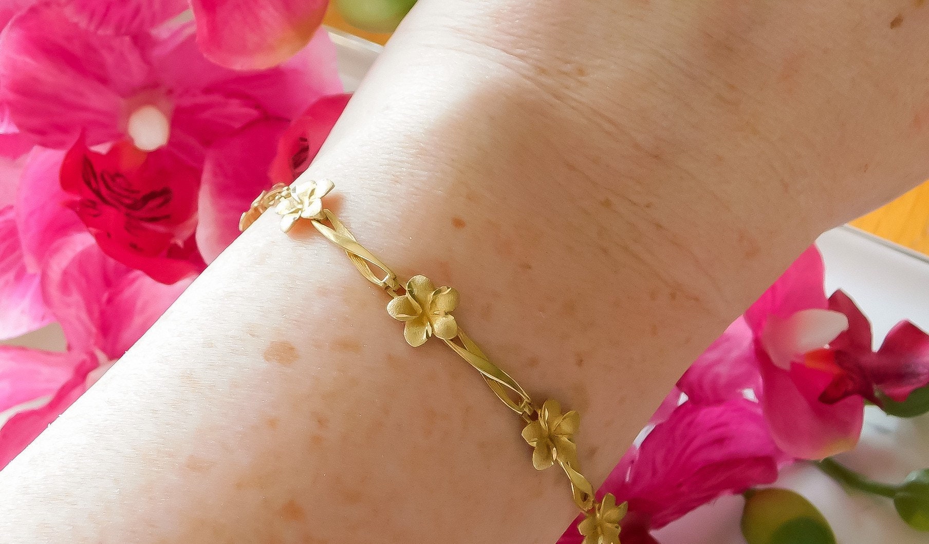 Leigh Miller Gold Poppy Chain Bracelet – Beklina