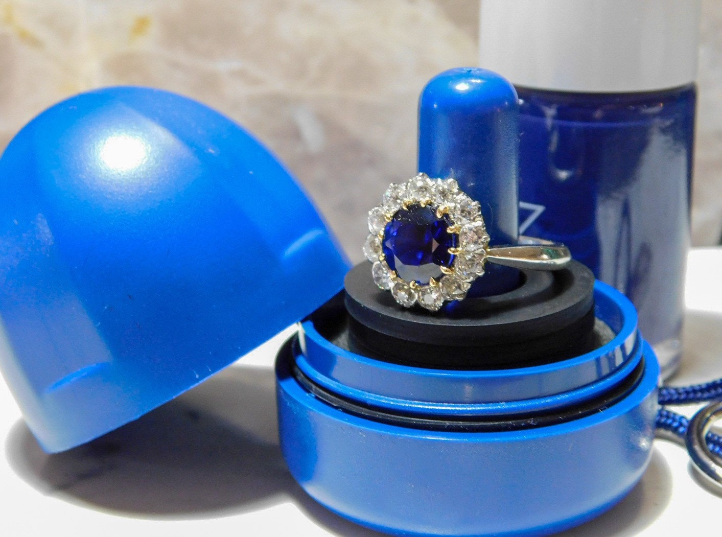 Ring Thing Blue