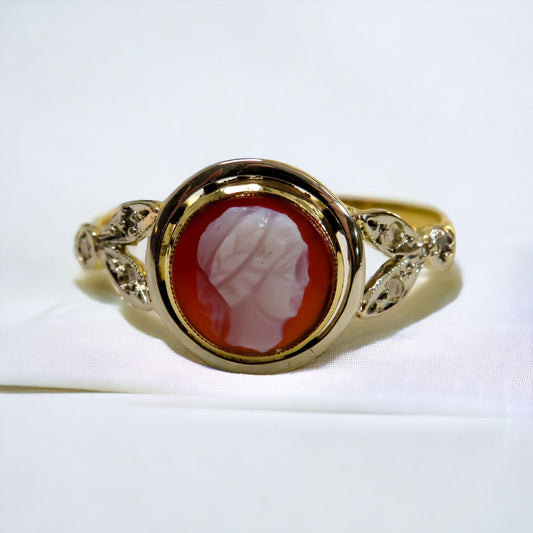 Hardstone Cameo Ring